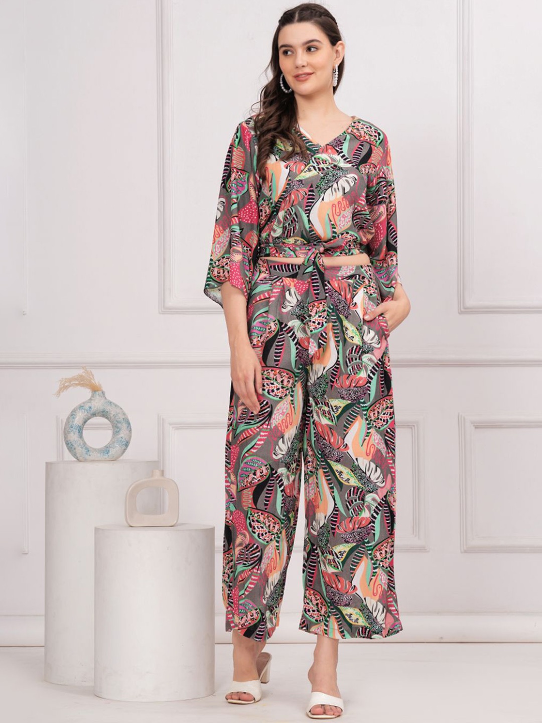

KALINI Printed V-Neck Top With Palazzos, Grey