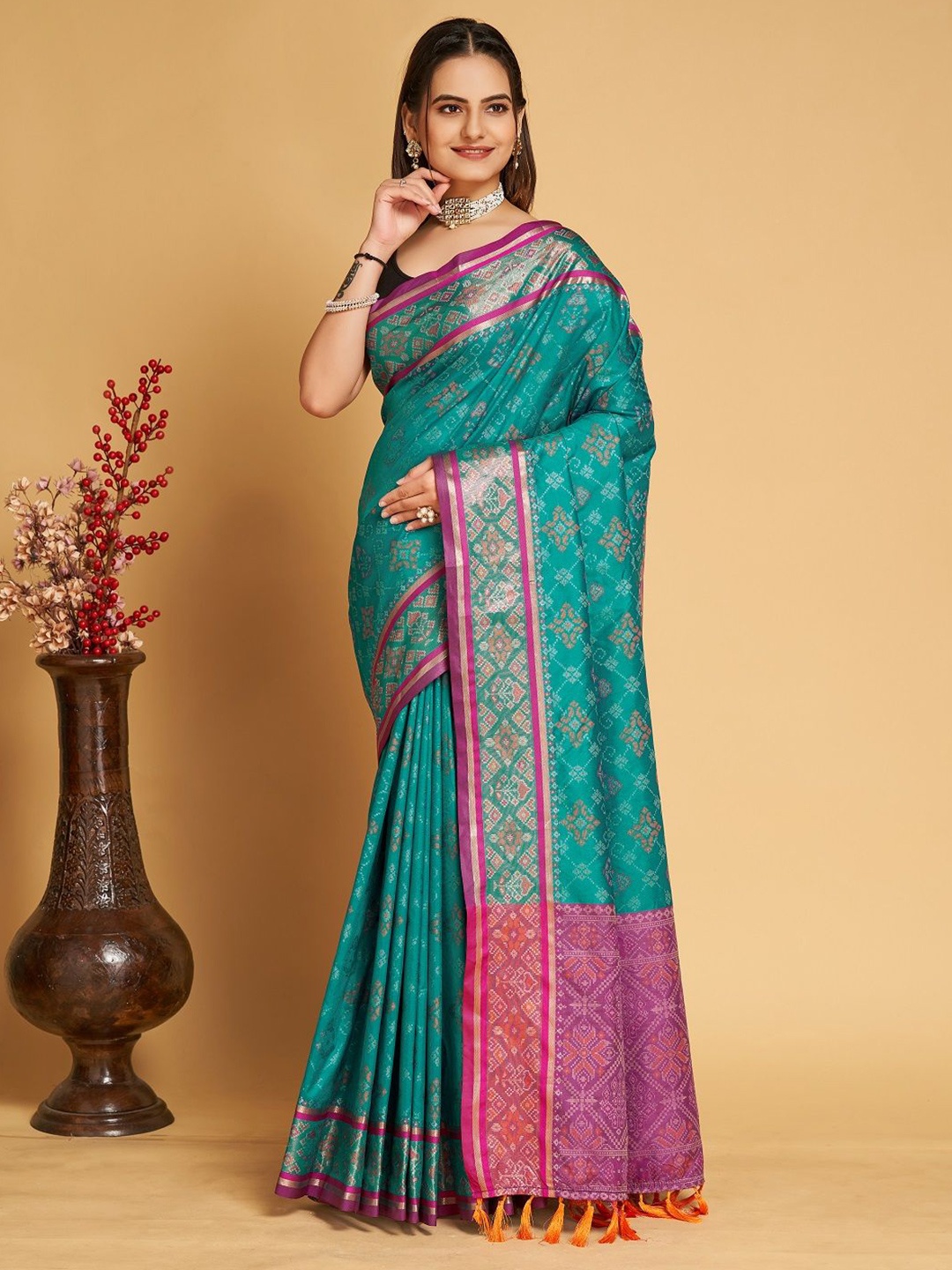 

SHOBHA SAREES Ethnic Motifs Zari Pure Silk Patola Saree, Teal