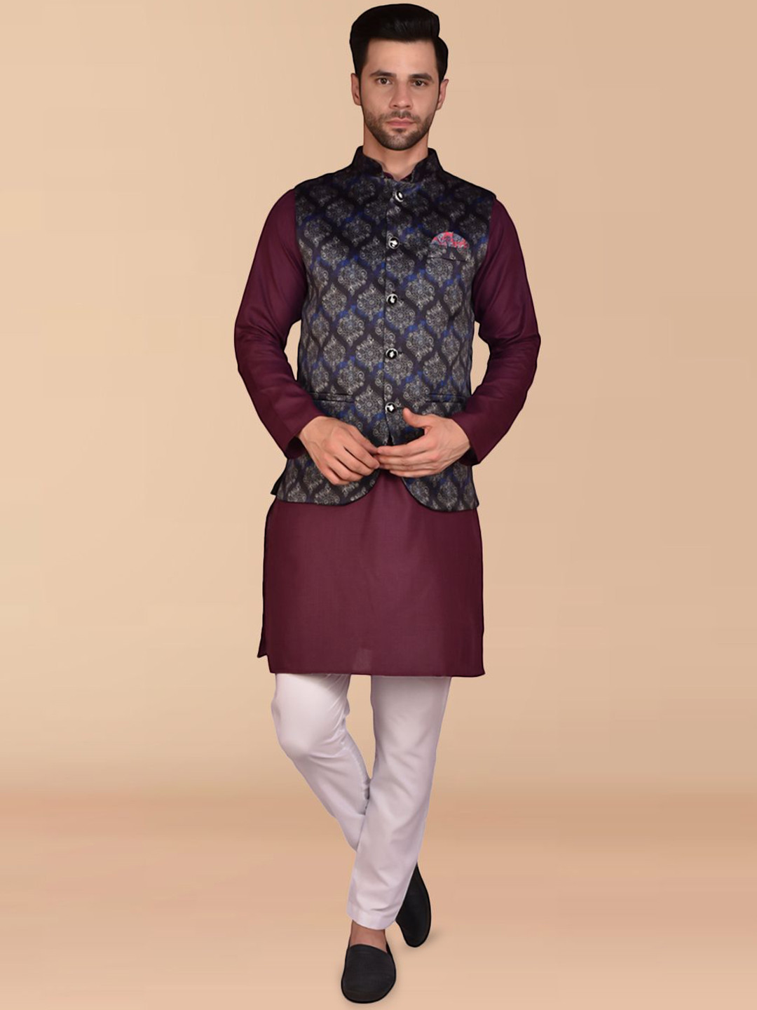 

PRINTINDIA Mandarin Collar Pure Cotton Kurta With Trousers & Nehru jacket, Purple