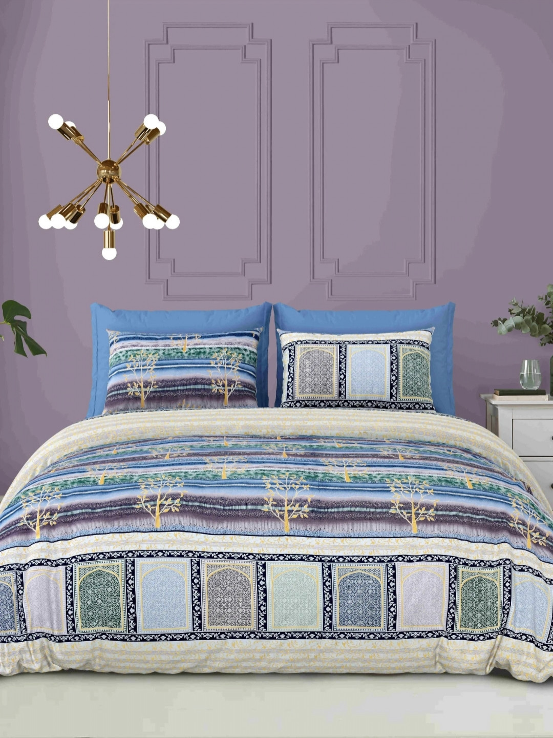 

LIVING ROOTS Blue & Green Floral 210 TC King Bedsheet with 2 Pillow Covers