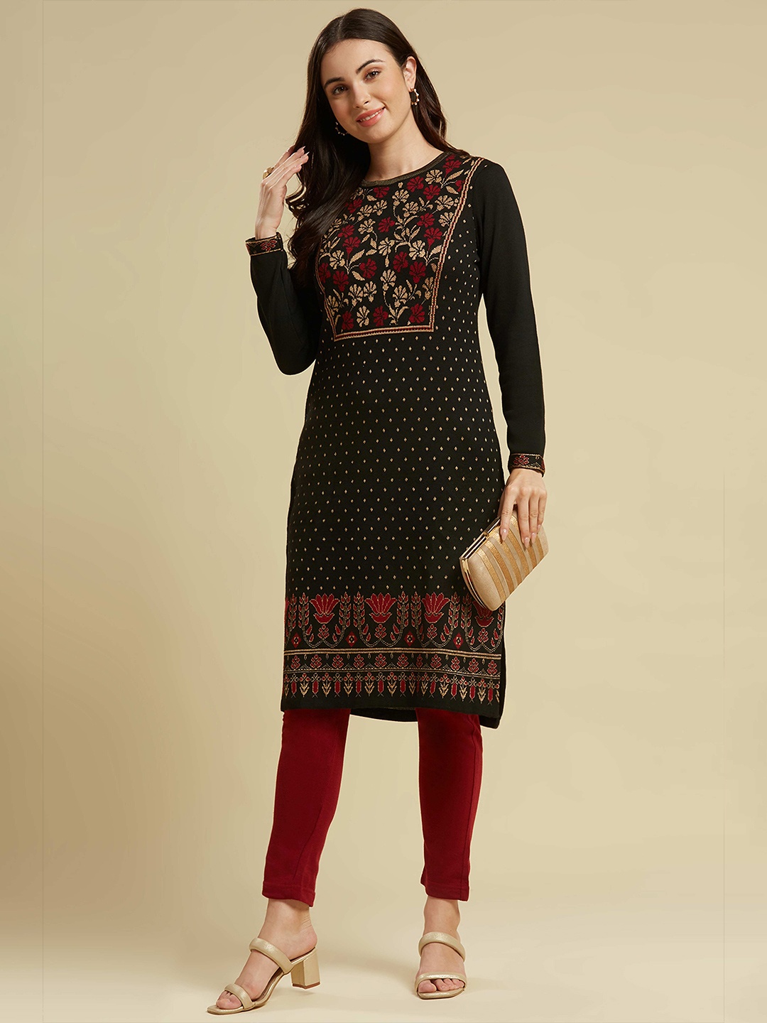 

Peachmode Women Woven Design Round-Neck Woollen Straight Kurta, Black