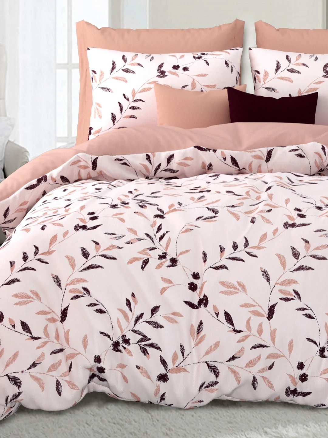 

LIVING ROOTS Pink & Brown Floral 210 TC King Bedsheet with 2 Pillow Covers