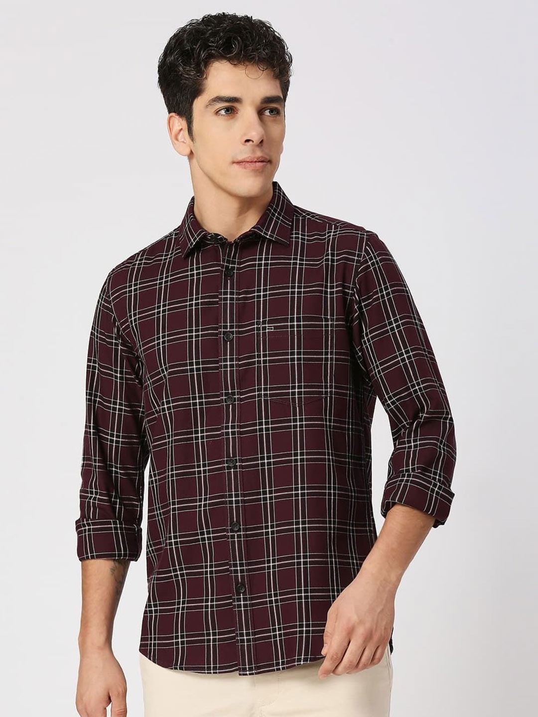 

Basics Men Slim Fit Tartan Checks Opaque Casual Shirt, Purple