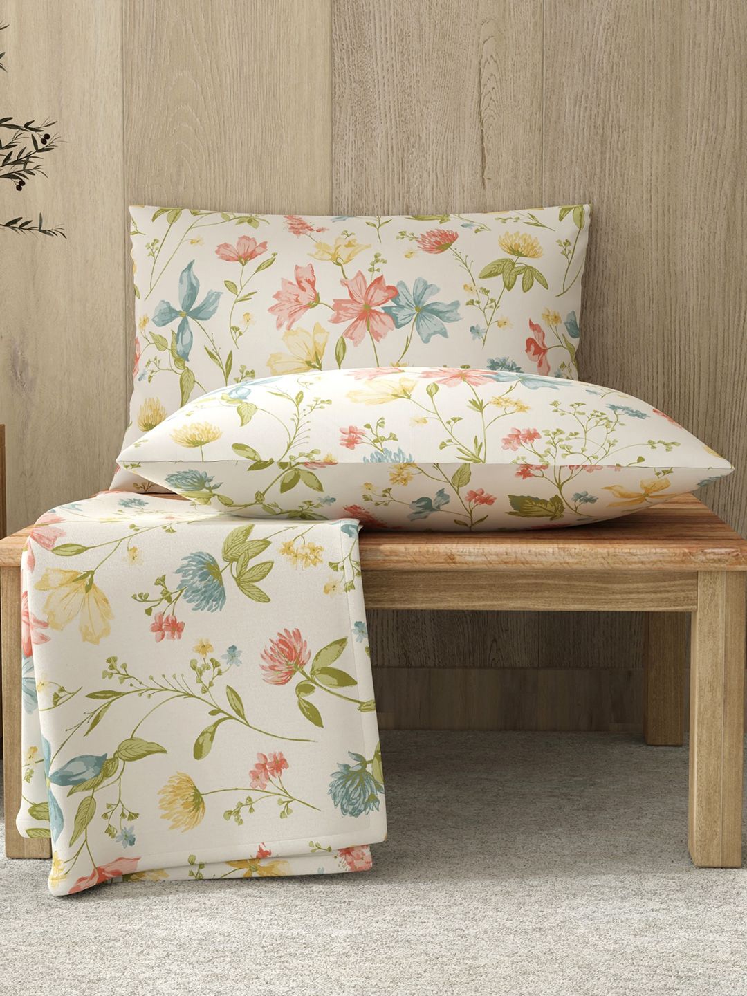 

Layers Zen Cream-Coloured & Green Floral 220 TC Double King Bedsheet Set-2.74 m x 2.29 m