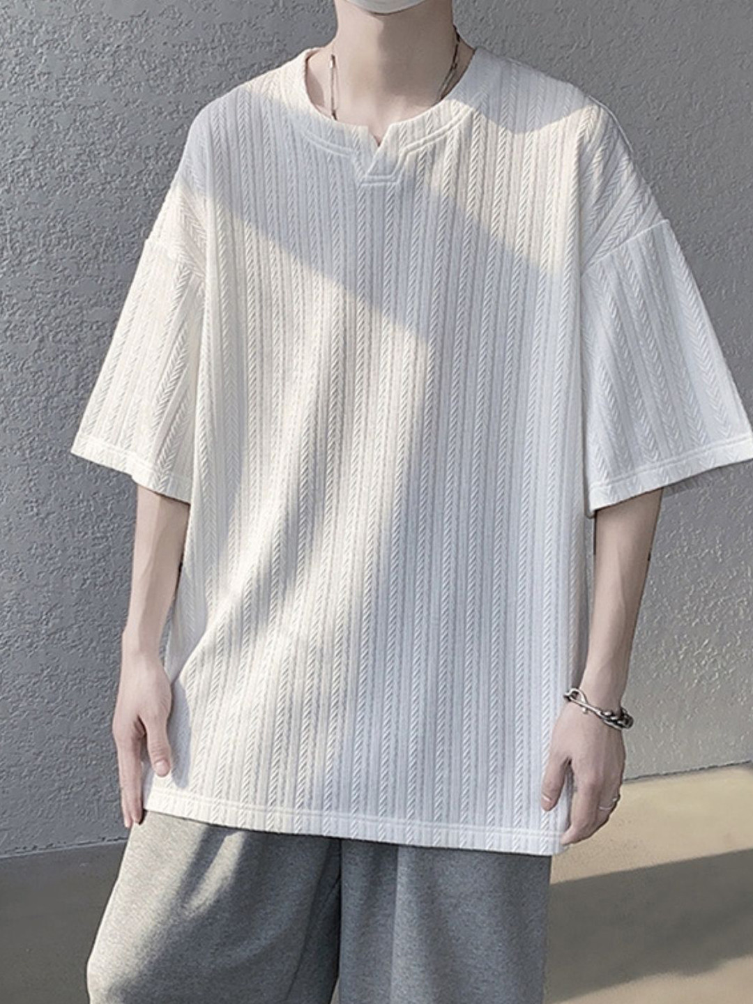 

HERE&NOW Men Self Design Round Neck Oversized T-shirt, White