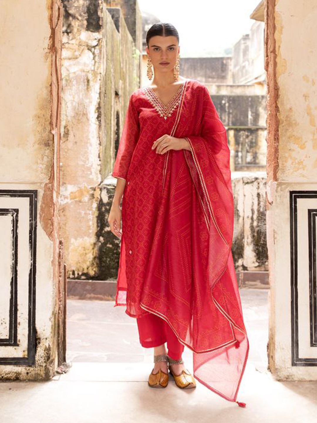 

KARAJ JAIPUR Floral Embroidered Chanderi Cotton Kurta With Trousers & Dupatta, Pink