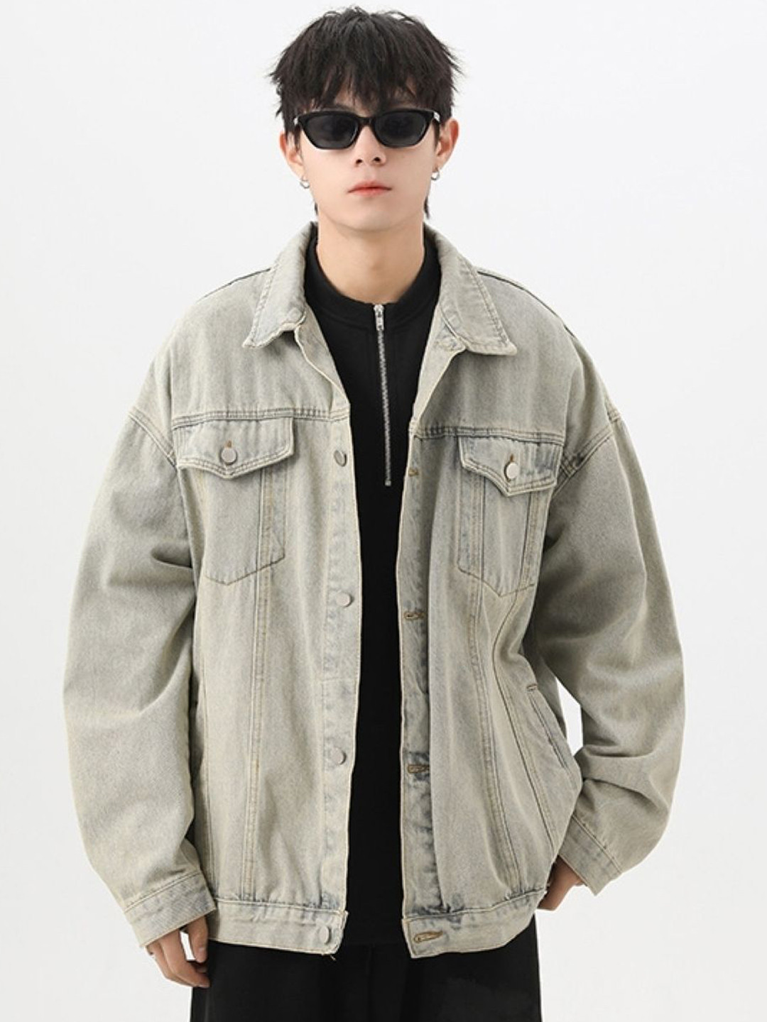 

HERE&NOW Men Spread Collar Solid Cotton Casual Denim Jacket, Grey