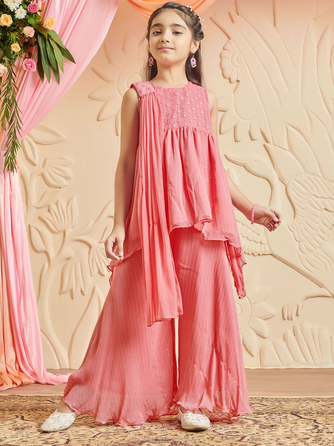 

MASTARANG Girls Floral Embroidered Kurta With Flared Pant & Chiffon Patch Dupatta, Pink
