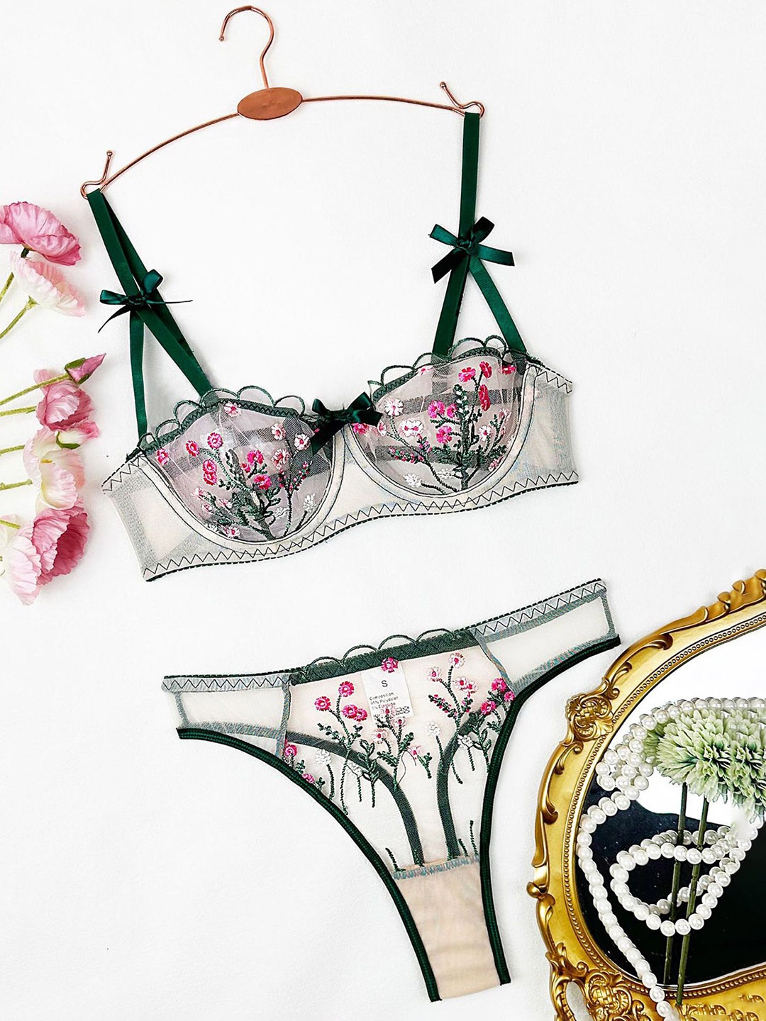 

LULU & SKY Non Padded Lingerie Set 8755-GREEN