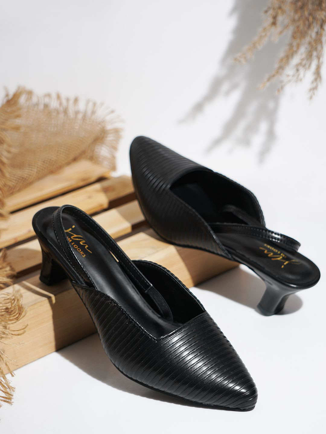 

JM Looks Women Block Sandals, Black