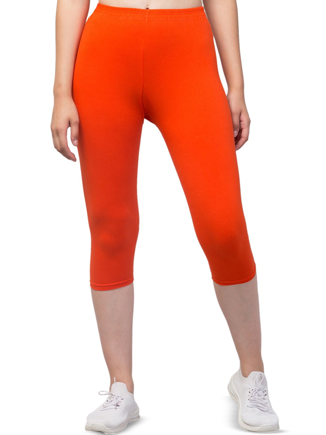 

HIRRUX Women Skinny Fit Capris, Orange