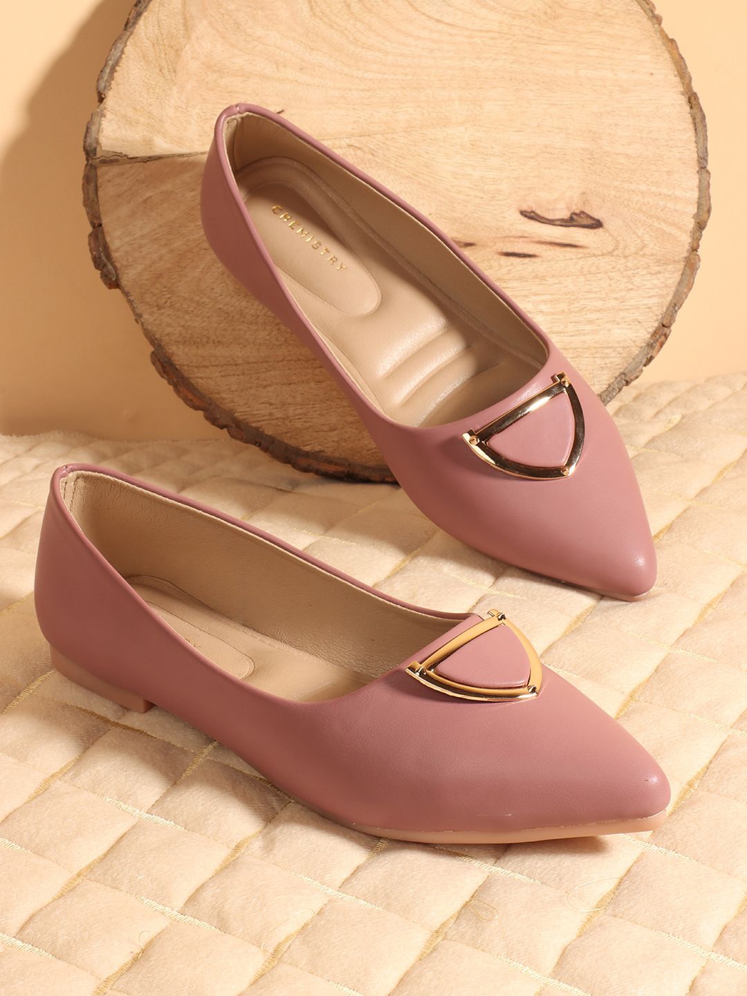 

Chemistry Women Embellished Ballerinas with Buckles Flats, Pink