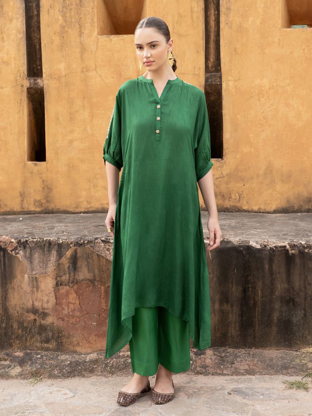 

KARAJ JAIPUR Women Regular Chanderi Cotton Pakistani Style Kurta with Trousers, Green