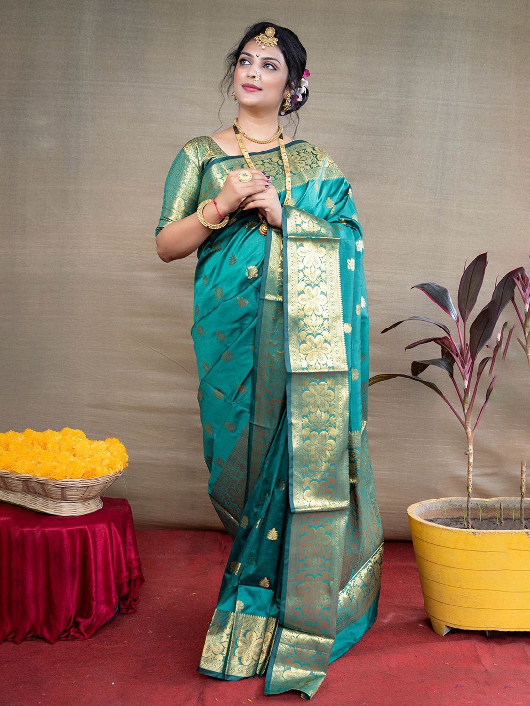 

SHOBHA SAREES Ethnic Motifs Zari Silk Blend Banarasi Saree, Teal