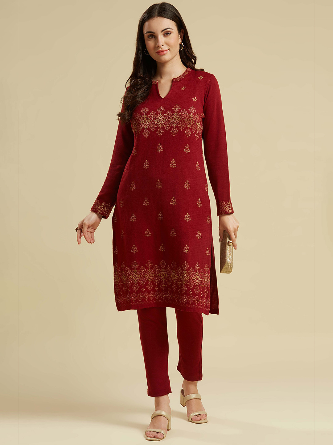 

Peachmode Floral Woven Design Mandarin Collar Woollen Straight Kurta, Maroon