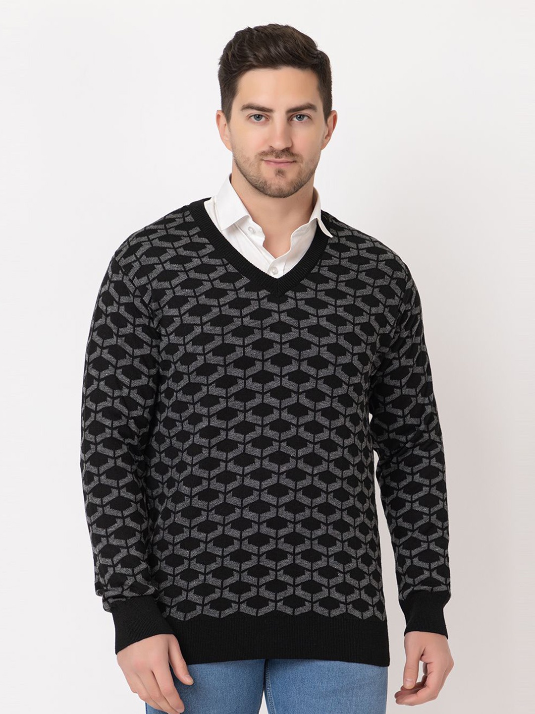 

BeriBlu Men Printed Pullover, Black