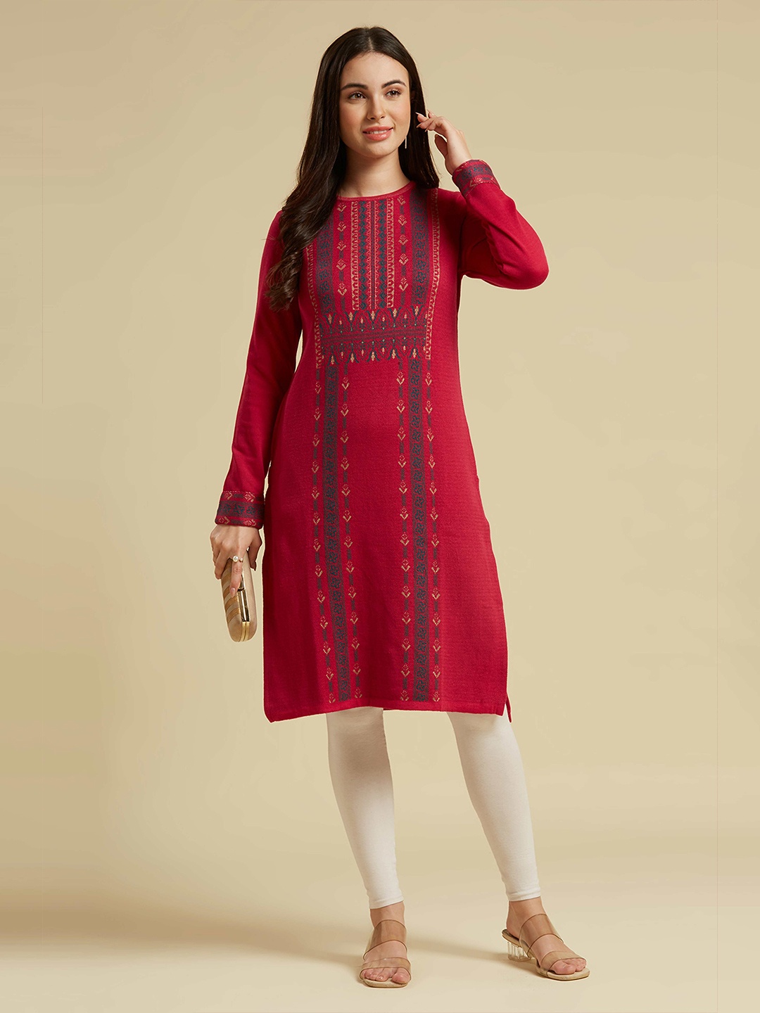 

Peachmode Floral Woven Design Round Neck Woollen Straight Kurta, Pink