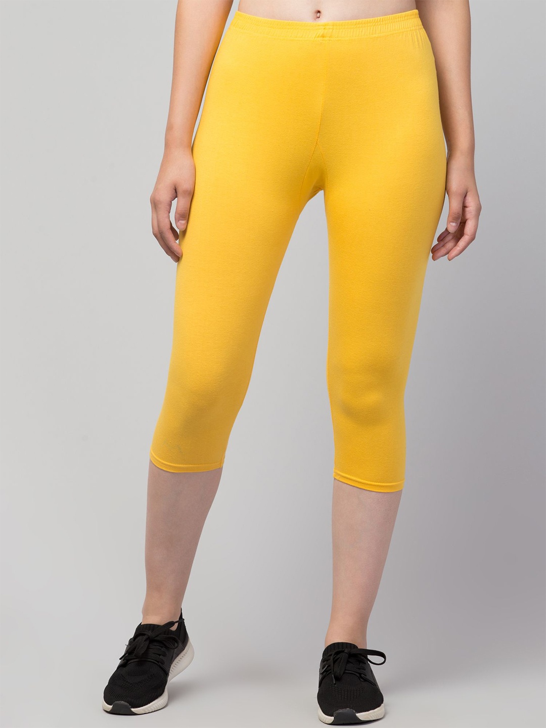 

DRAXSTAR Women Skinny Fit Capris, Yellow