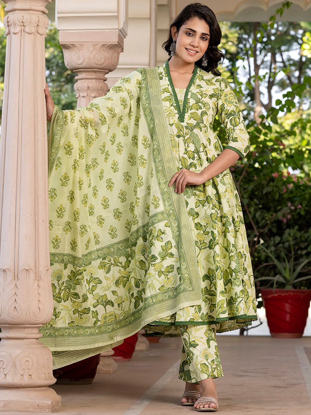 

KALINI Floral Printed Regular Pure Cotton A-Line Kurta with Trousers & Dupatta, Green