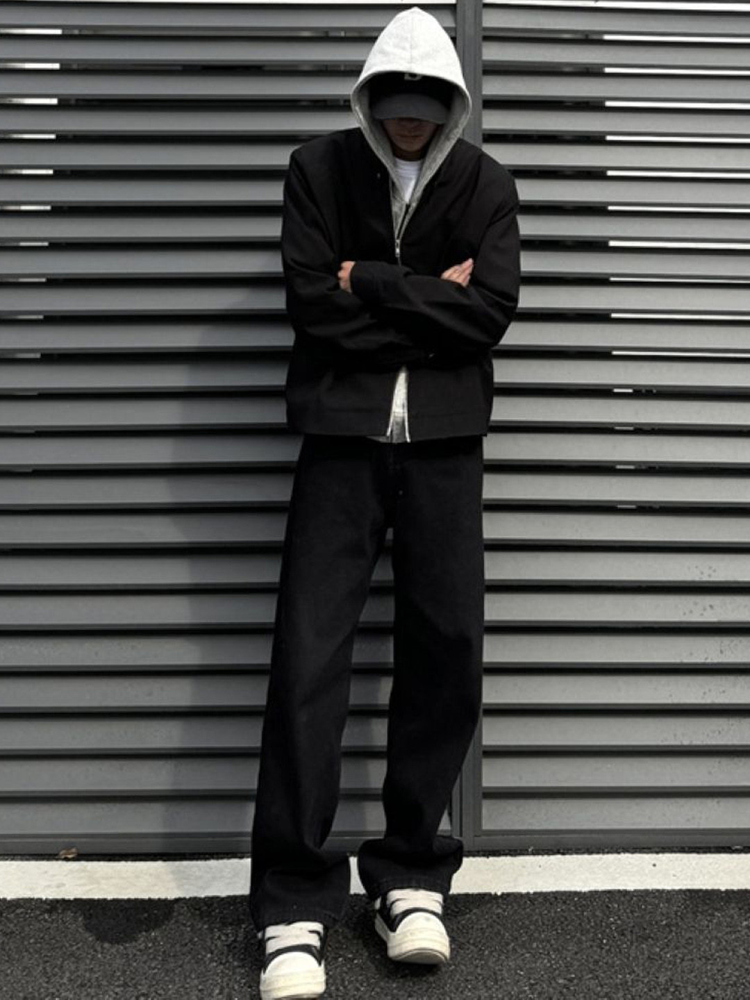 

HERE&NOW Men Hooded Solid Casual Bomber Jacket, Black