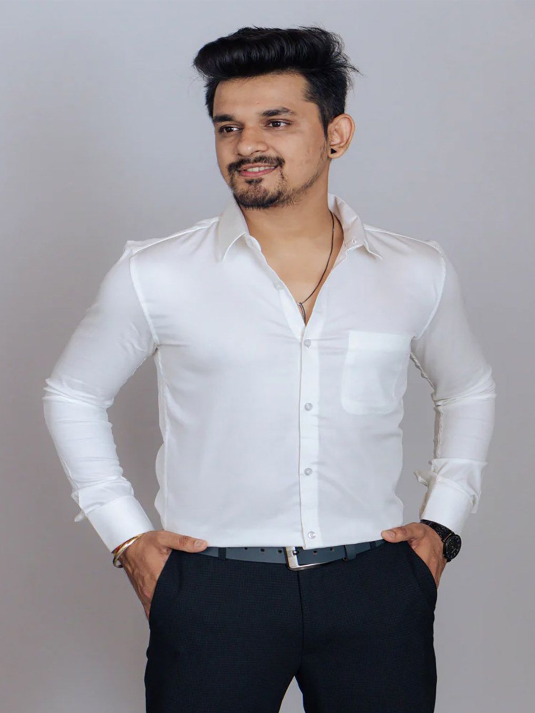 

Muffynn Men Relaxed Slim Fit Opaque Solid Cotton Formal Shirt, White