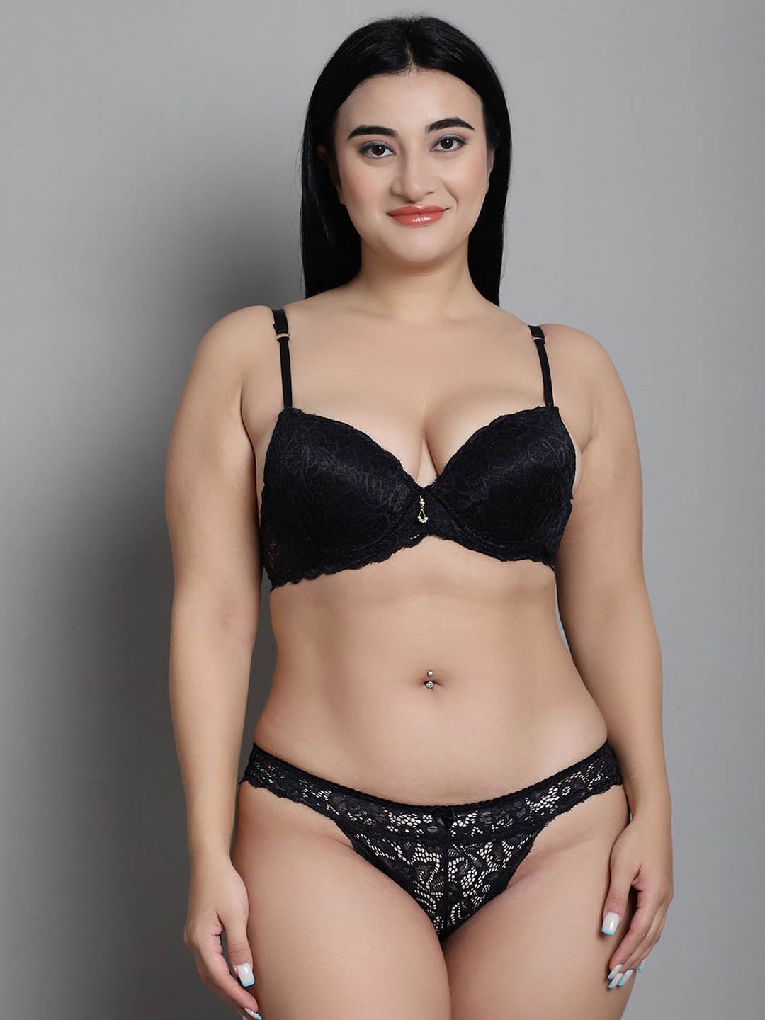 

MAKCLAN Non Padded Lingerie Set, Black