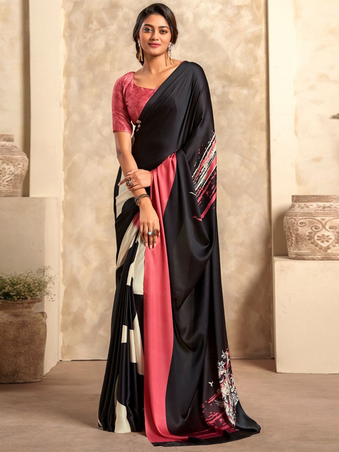 

DEVATITHI Satin Saree, Black