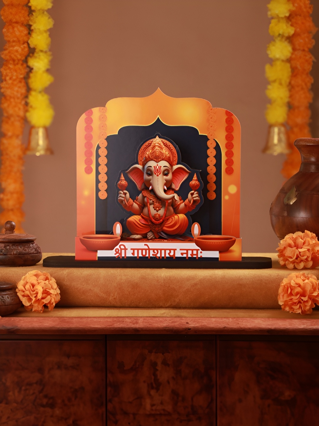 

Homspurts Red & Black Wooded Ganesha Figurine Showpiece, Green