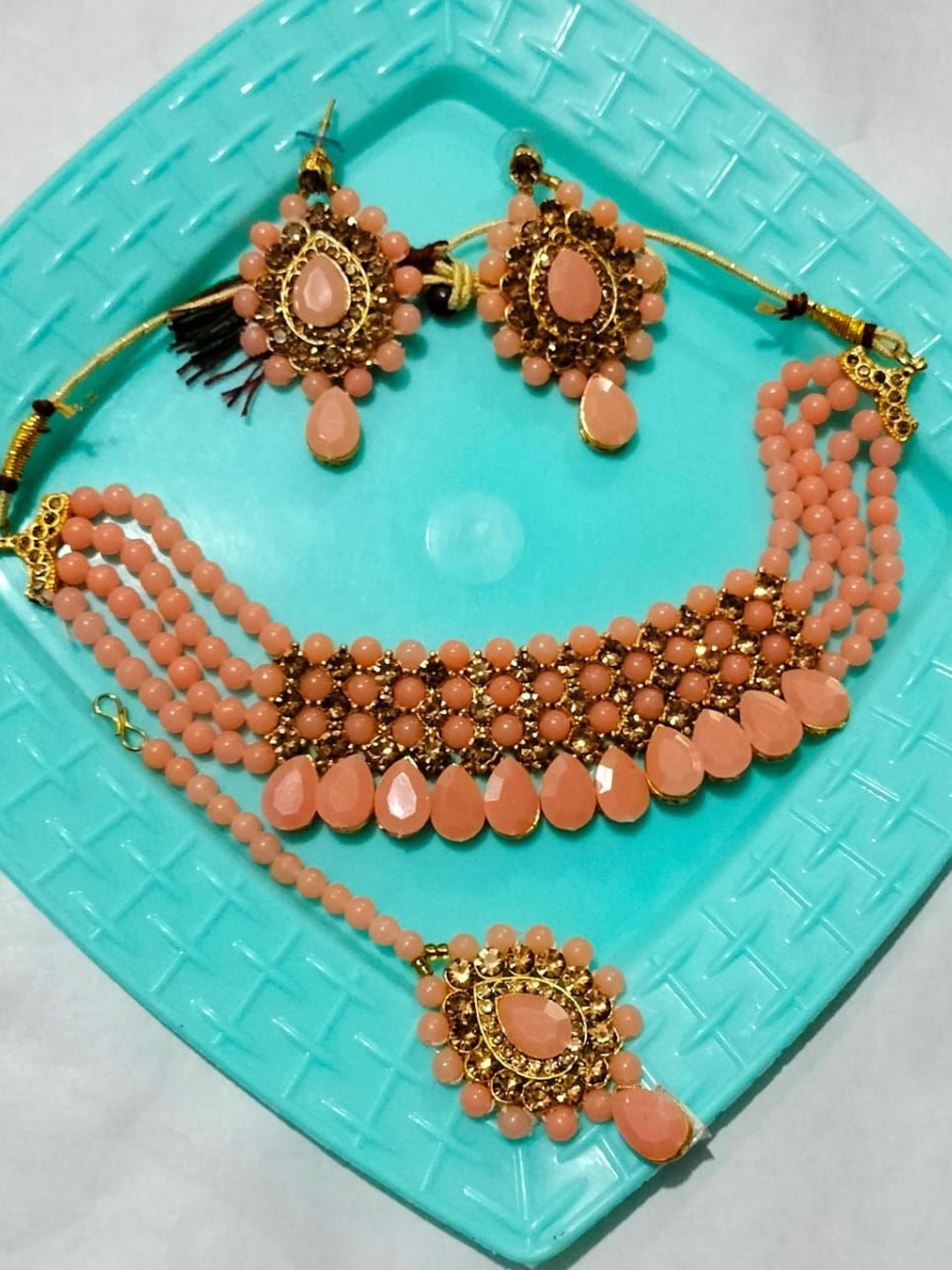 

JMBW INTERNATIONAL Gold-Plated Stone-Studded & Beaded Antique Jewellery Set