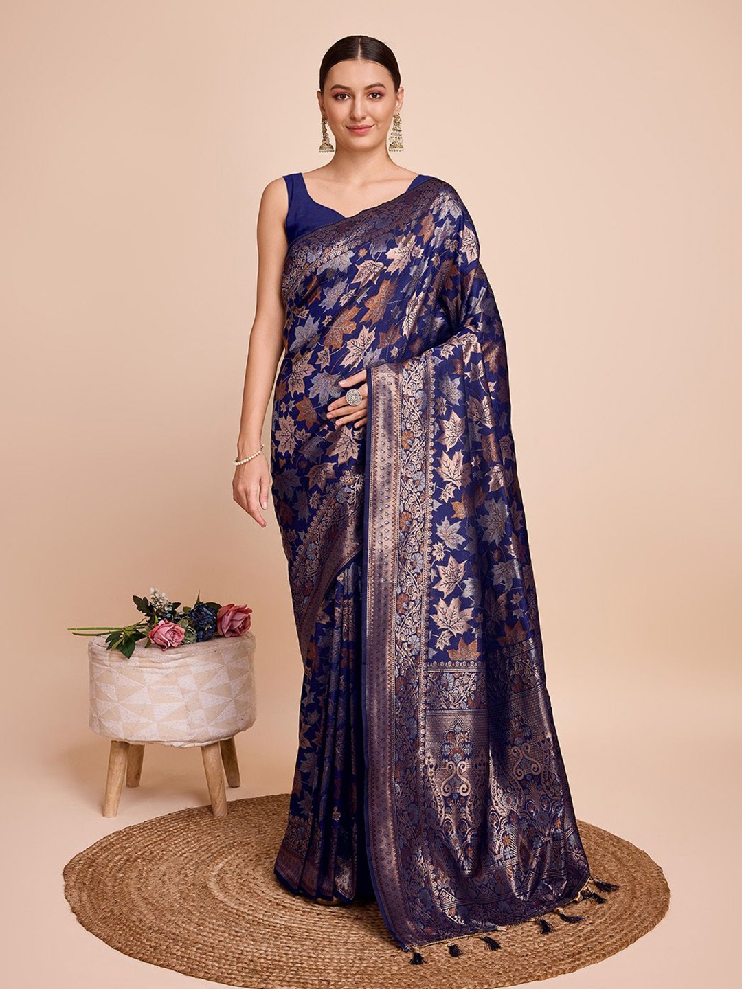 

LEOSAGI Woven Design Zari Pure Silk Saree, Navy blue