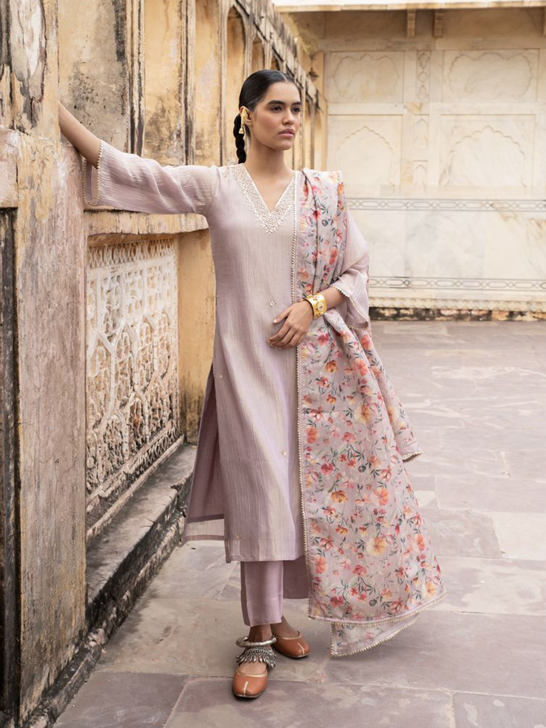 

KARAJ JAIPUR Ethnic Motifs Embroidered Chanderi Cotton Kurta With Trousers & Dupatta, Purple