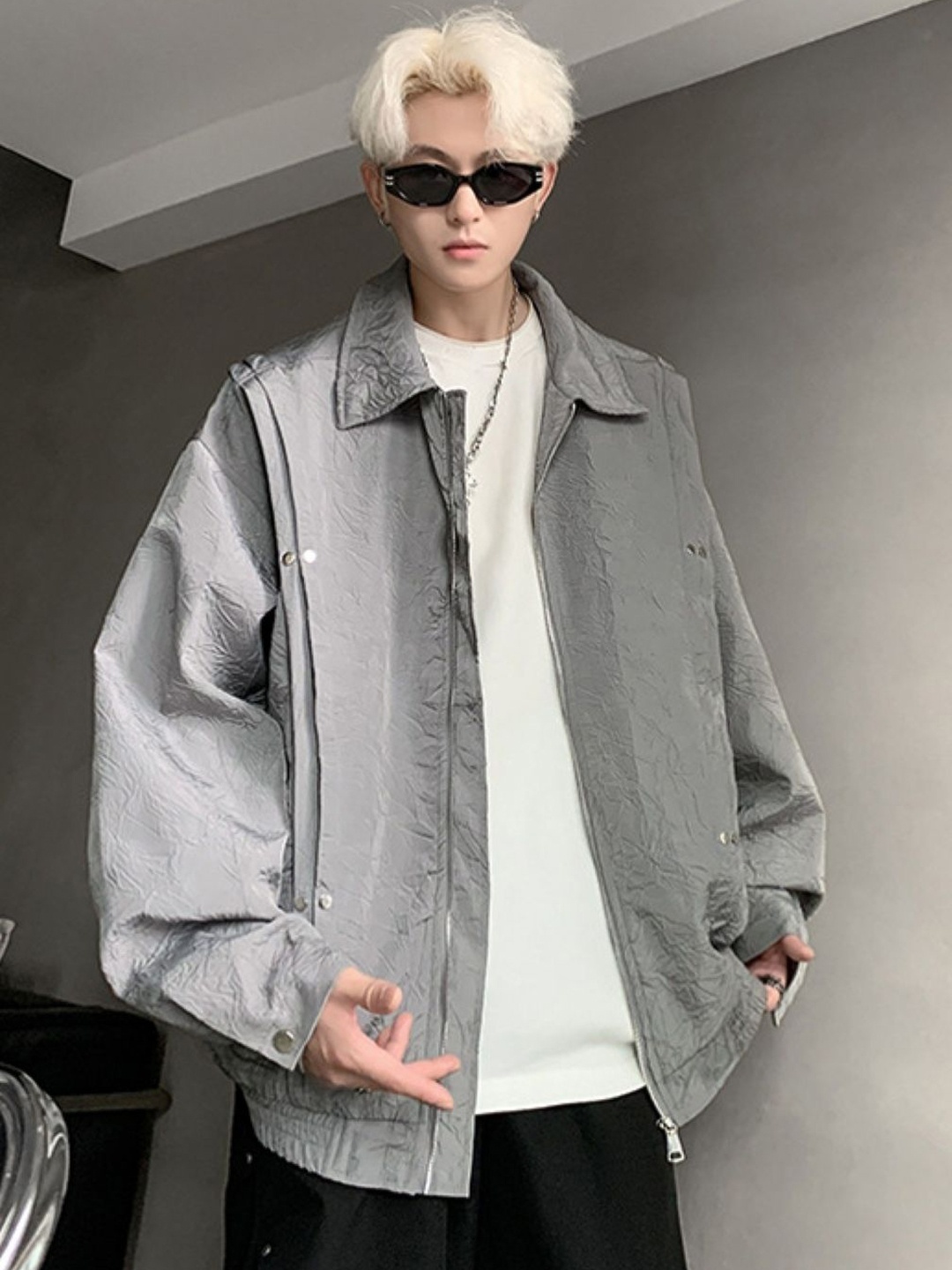 

HERE&NOW Men Spread Collar Self Design Casual Tailored Jacket, Grey