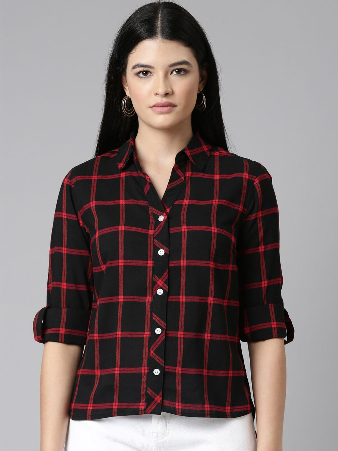 

Twin Birds Women Checked High Low Curved Hem Long Sleeve Casual Shirt, Black