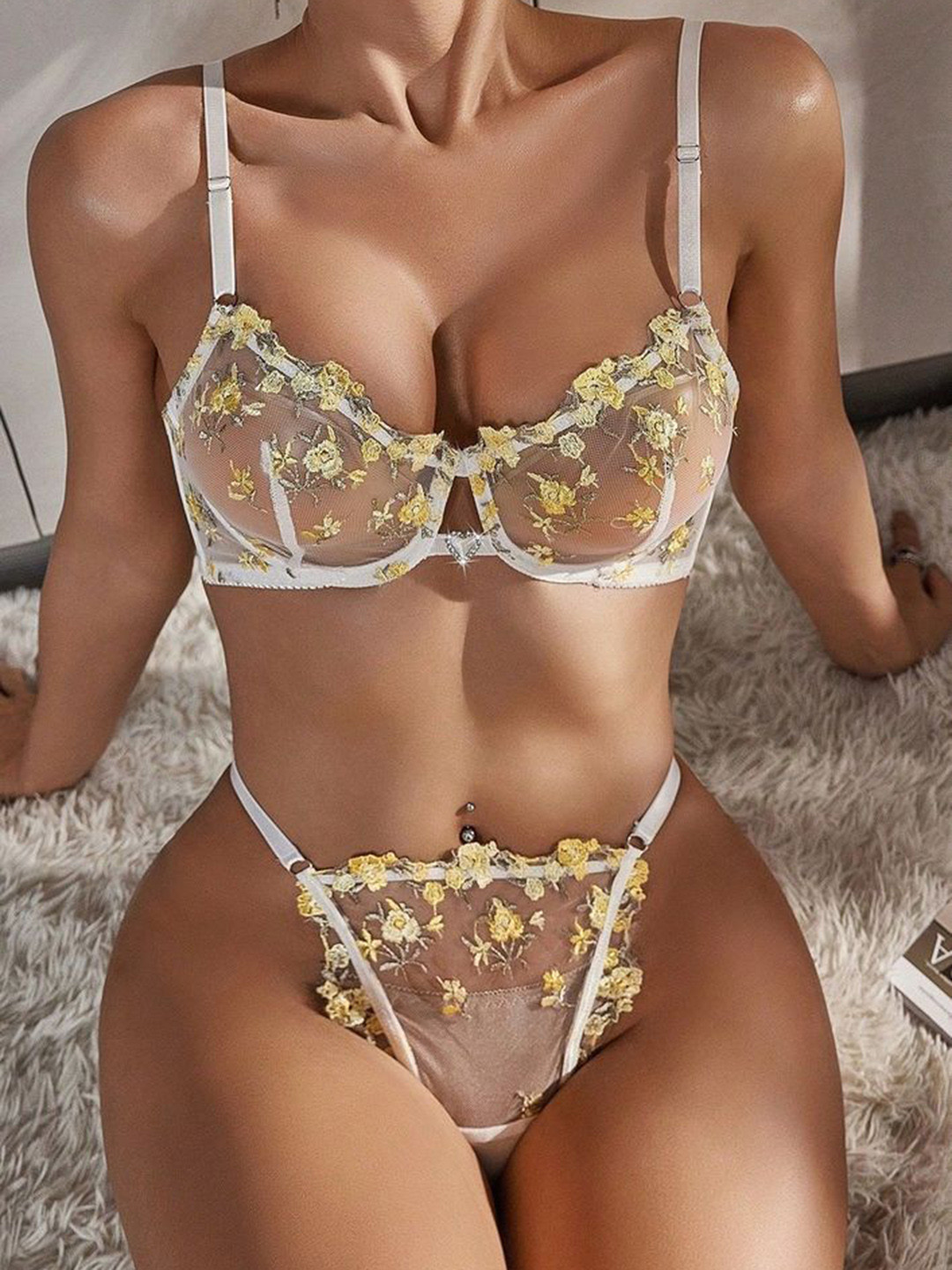 

LULU & SKY Non-Padded Lingerie Set KN-8598-LIGHT YELLOW