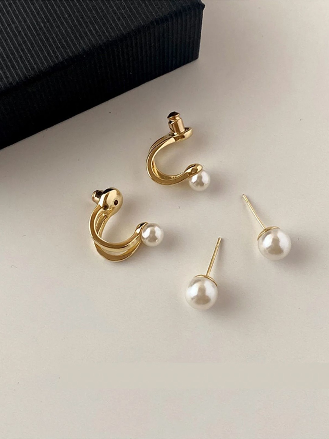 

PolluxCraft Gold-Plated Beaded Contemporary Studs Earrings