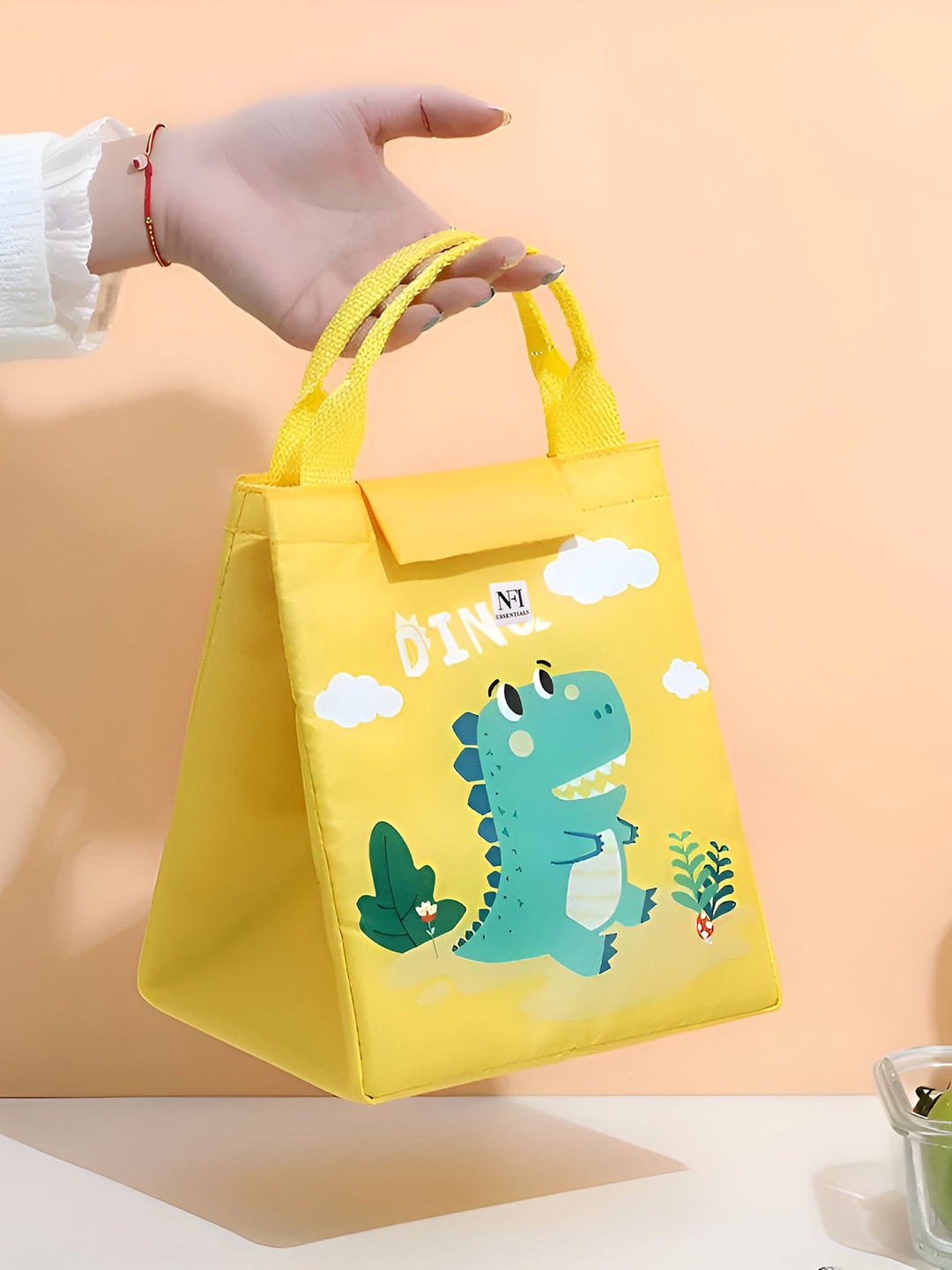 

NFI essentials Adults Dinosaur Printed Insulated Lunch bags Travel Accessory, Yellow