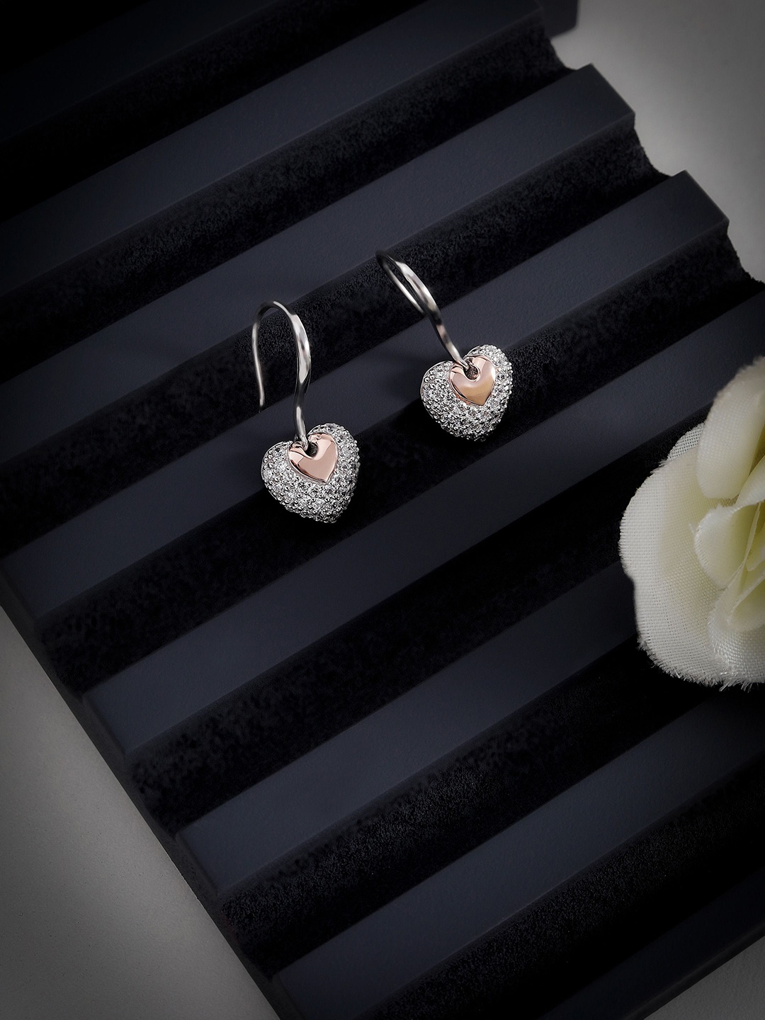 

DIAVO Rose Gold-Plated 925 Sterling Silver Cubic Zirconia Heart Shaped Hoop Earrings