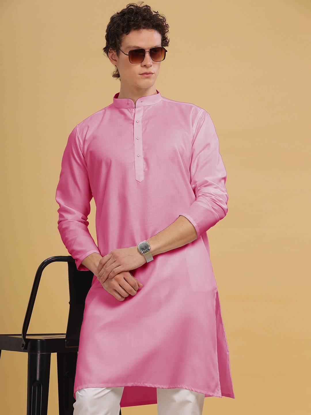 

Anouk Mandarin Collar Cotton Straight Kurta, Pink