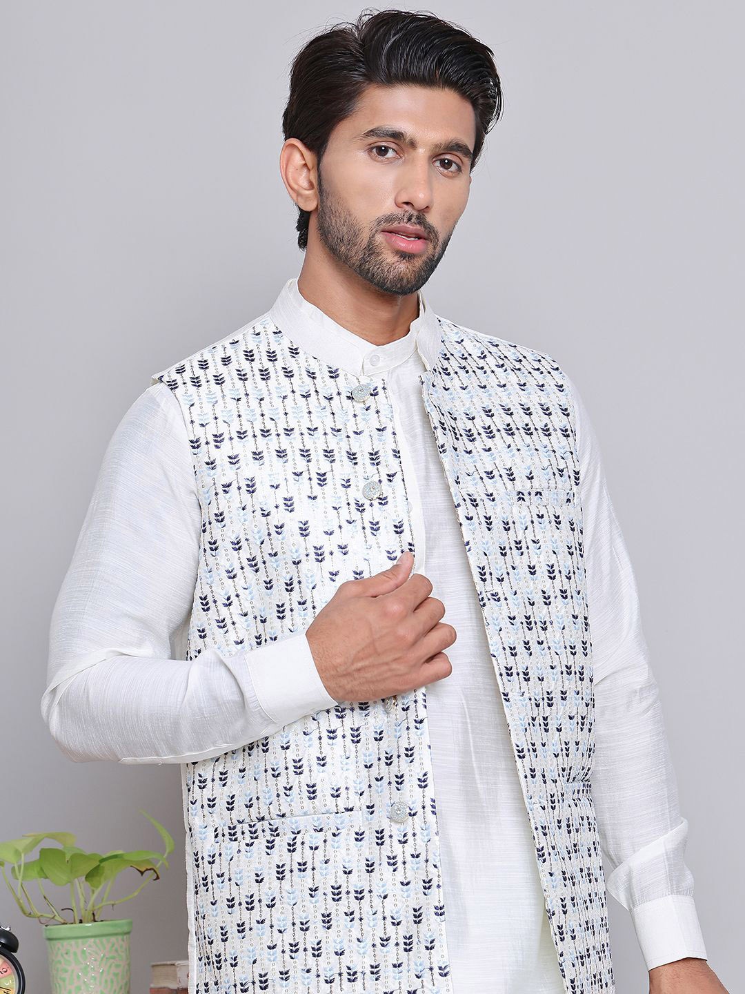 

Jompers Men Embroidered Nehru Jackets, Blue