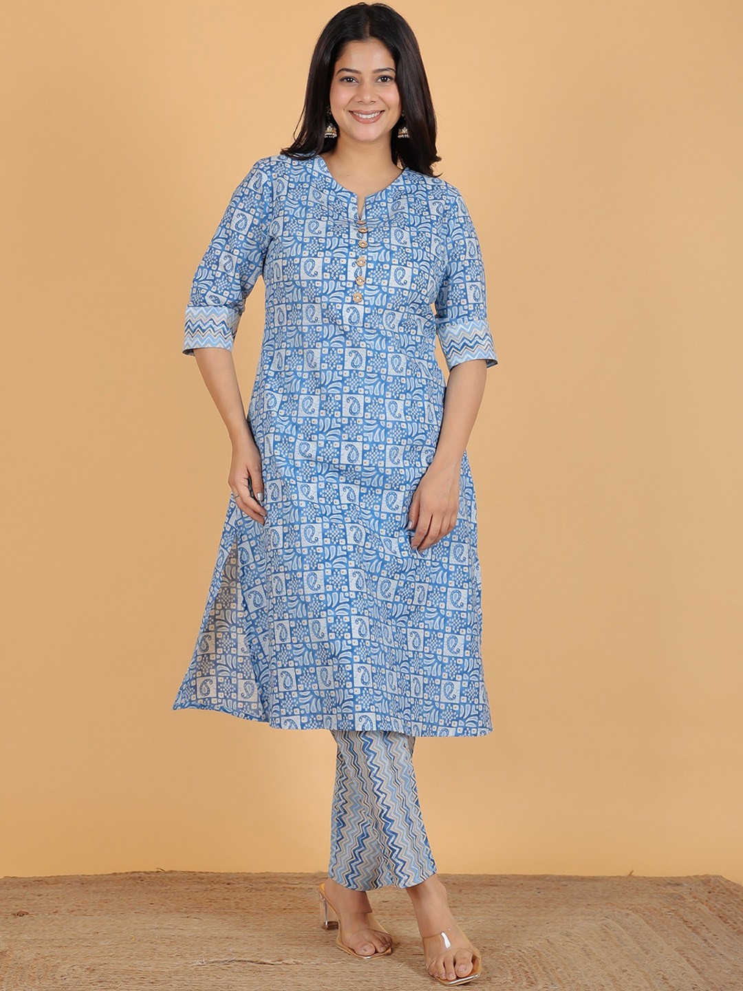 

Aramya Geometric Printed Regular Beads and Stones Pure Cotton Straight Kurta with Trousers, Blue