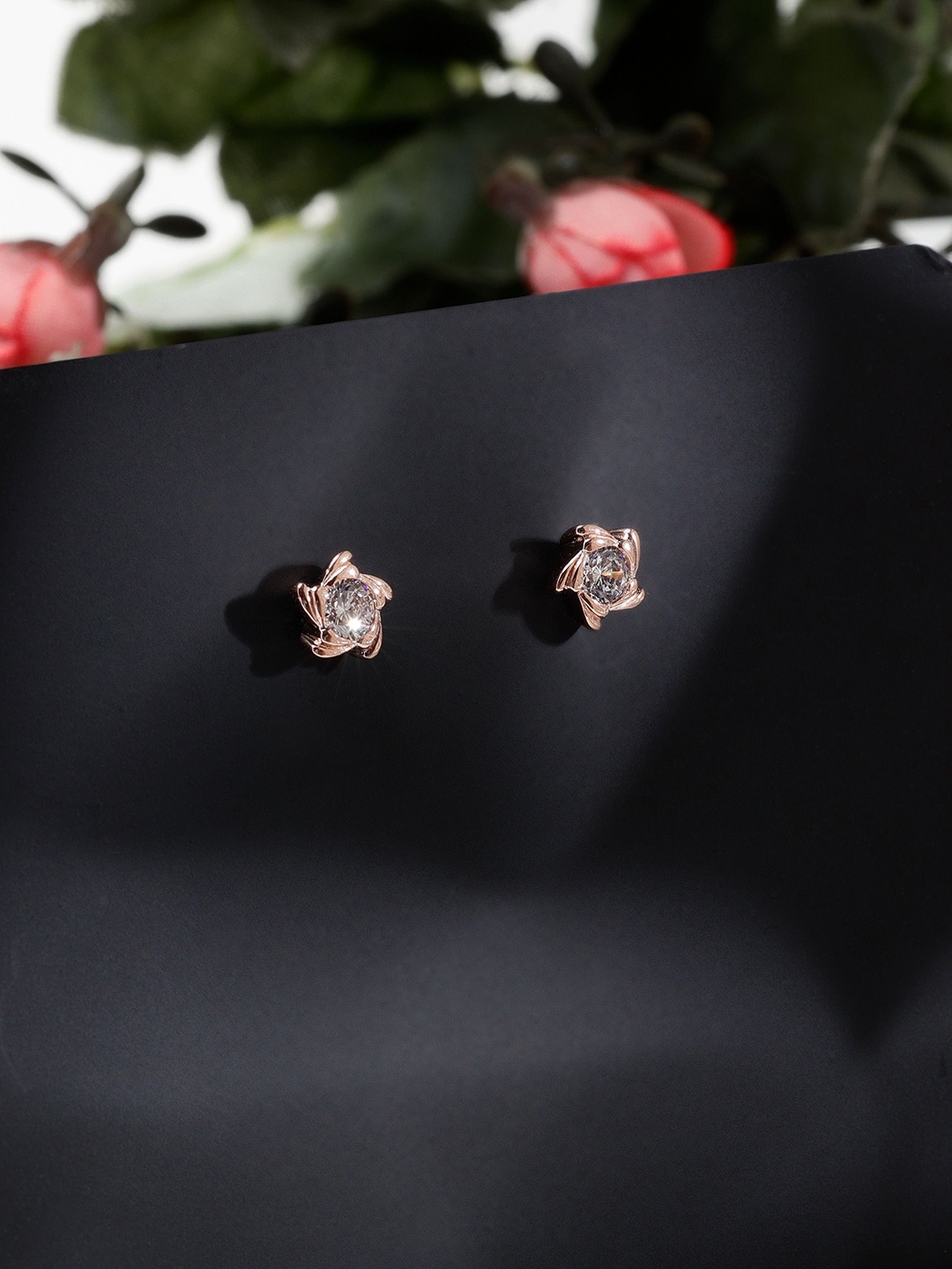 

DIAVO Rose Gold-Plated 925 Sterling Silver Cubic Zirconia Floral Shaped Studs