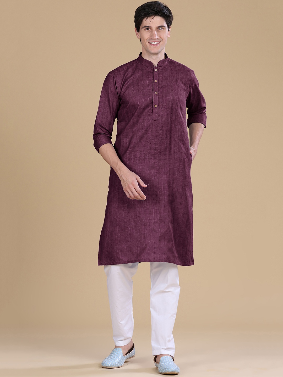 

Anouk Striped Thread Work Mandarin Collar Cotton Straight Kurta, Purple