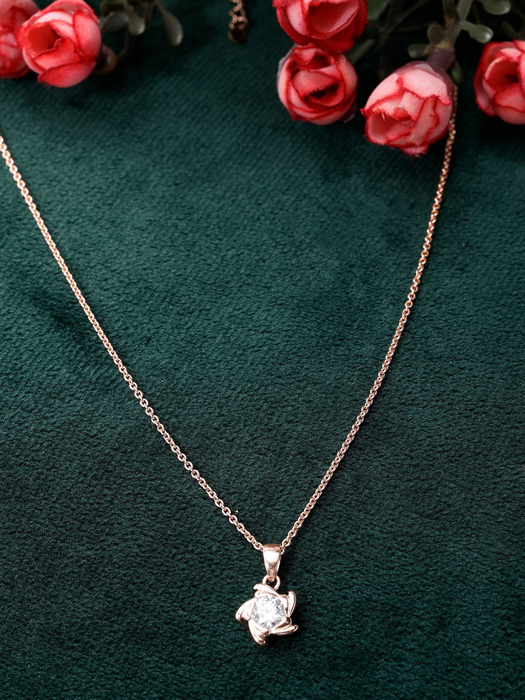 

DIAVO 925 Sterling Silver Rose Gold-Plated Star Shaped Cubic Zirconia Pendant