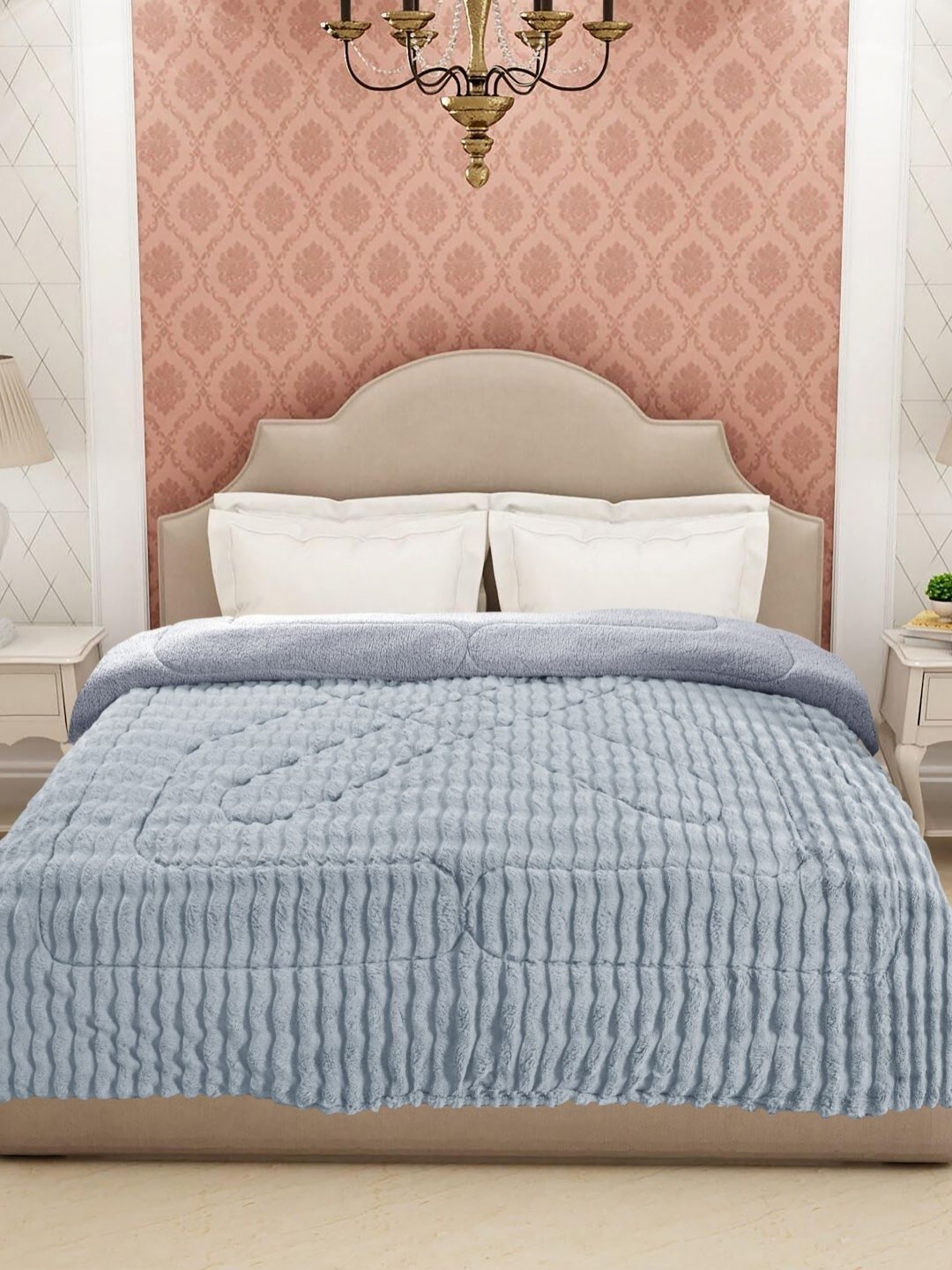 

FABINALIV Grey Striped Fur 950 GSM Heavy Winter Double Bed Quilt