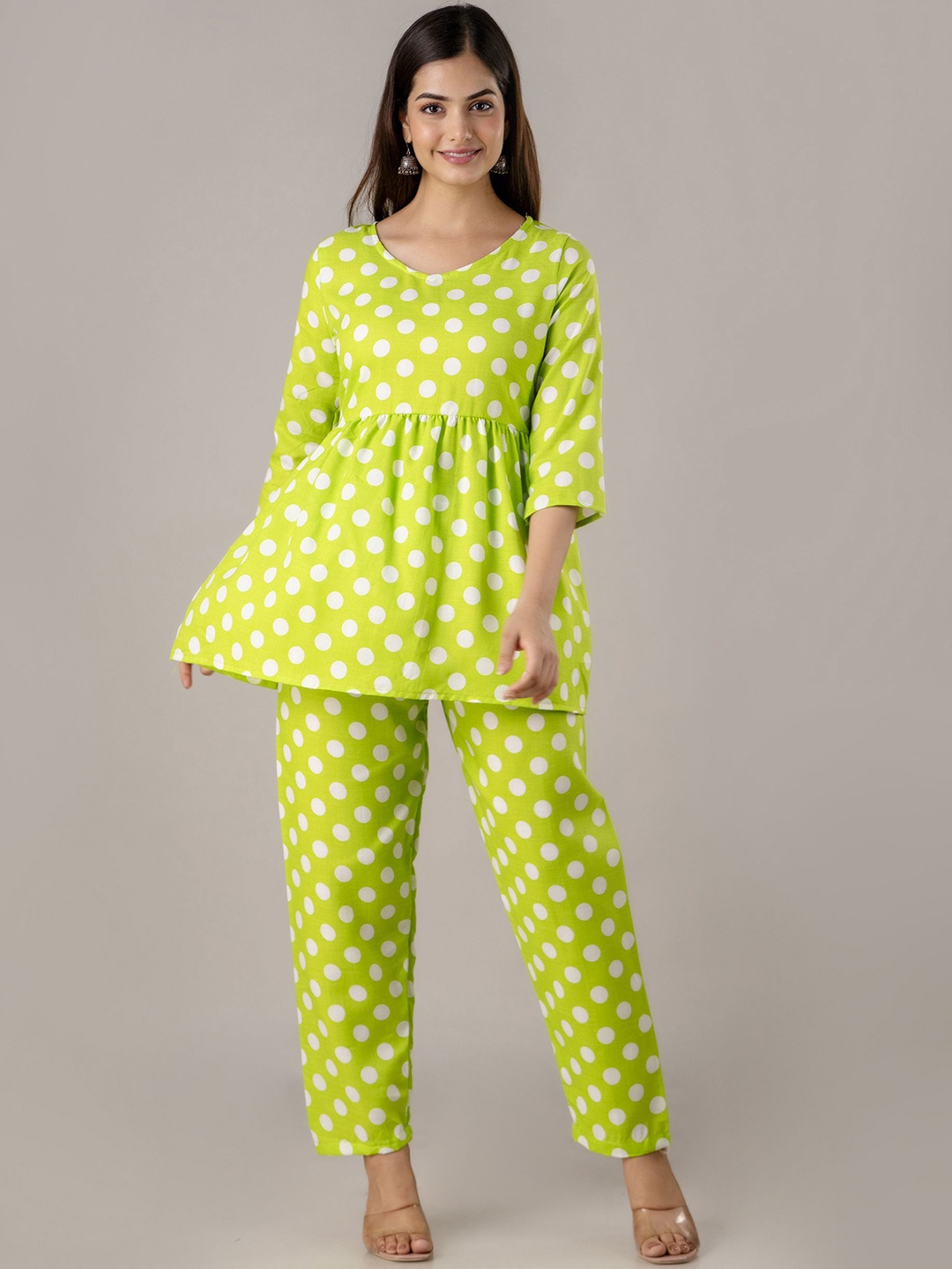 

TRENDSWILL Polka Dots Printed Peplum Casual Top With Trousers, Green