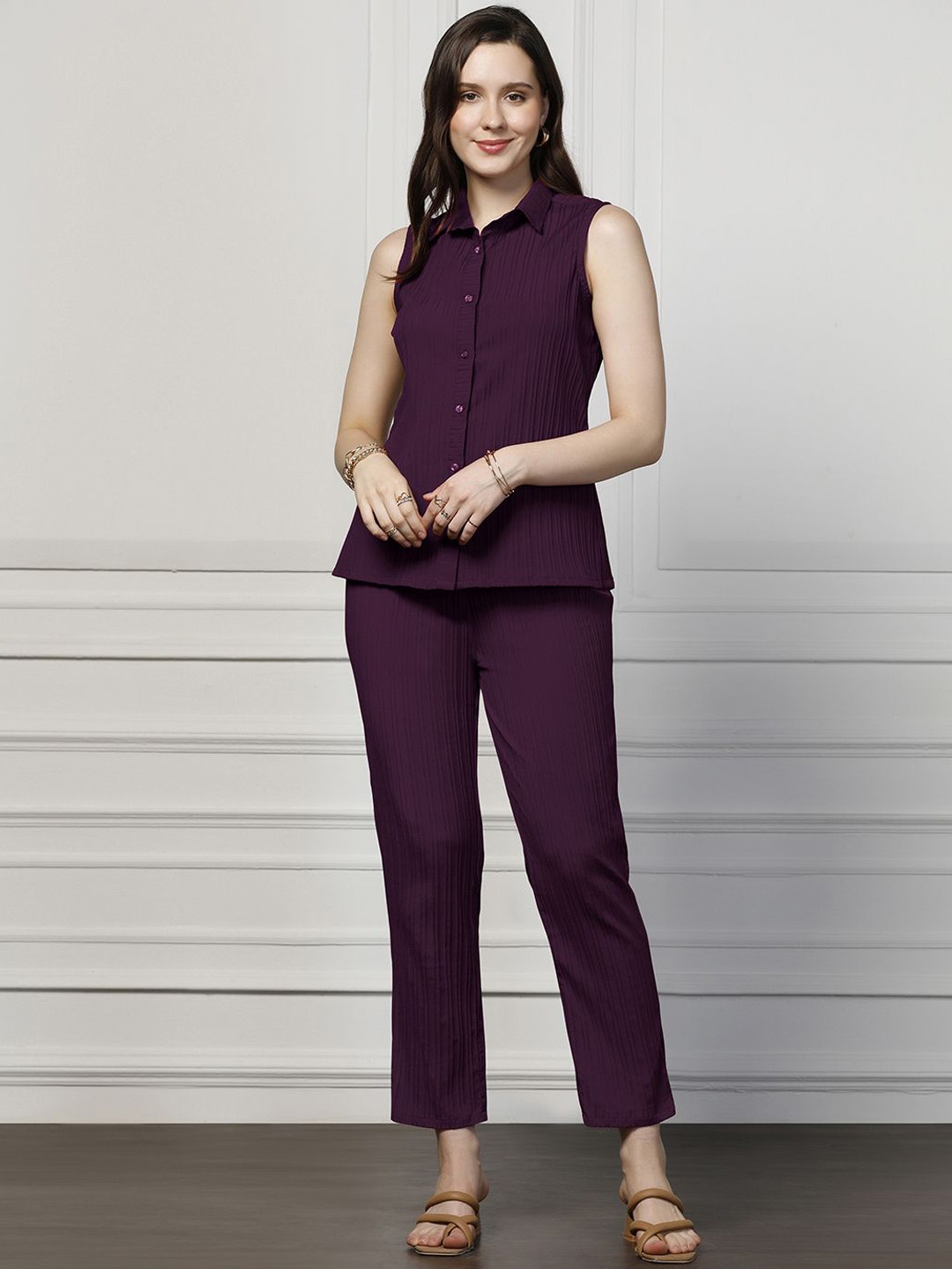 

Moda Rapido Burgundy Textured Casual Top With Trousers, Purple