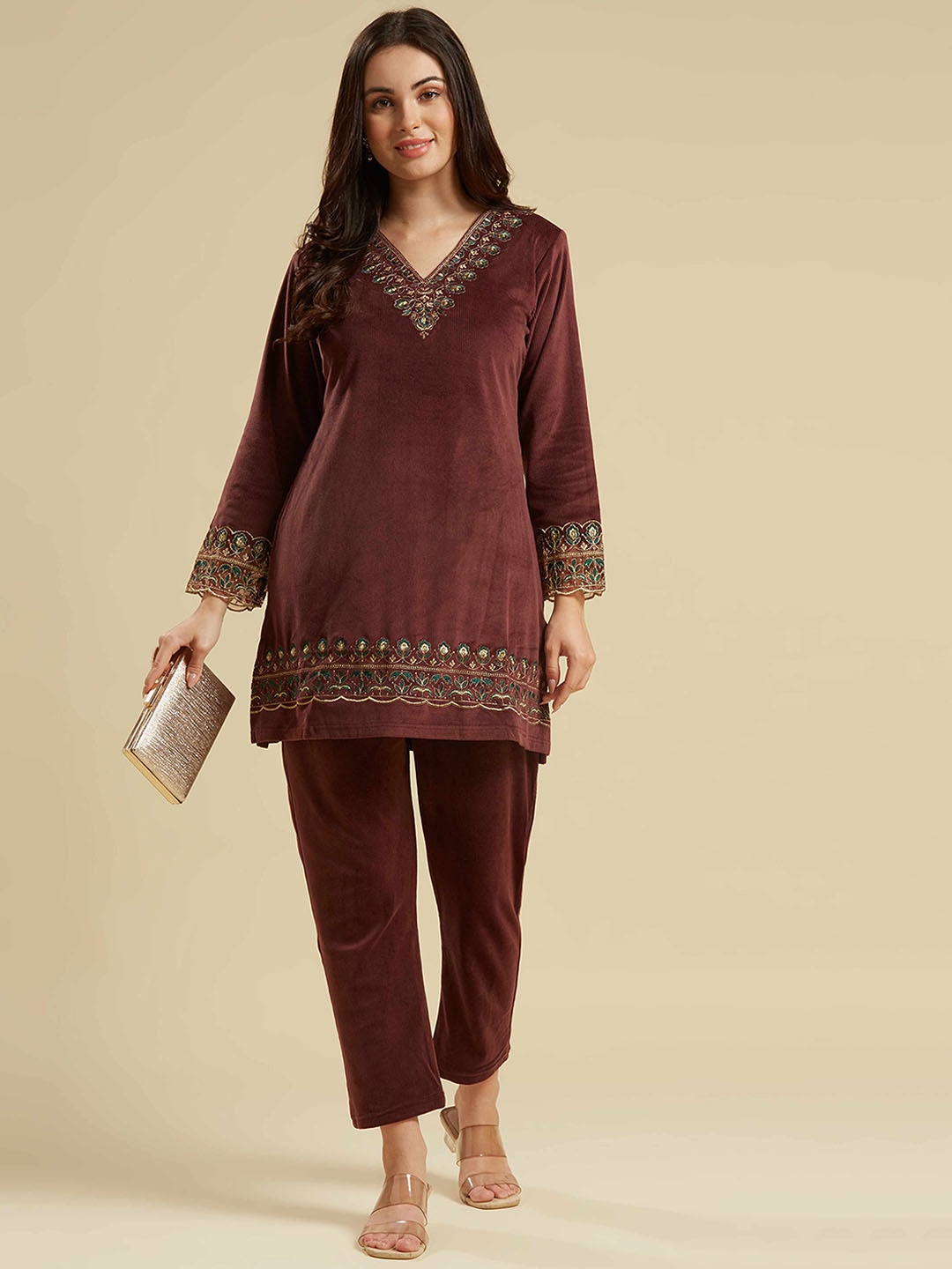 

Peachmode V-Neck Floral Embroidered Thread Work Velvet Kurta with Trouser, Maroon