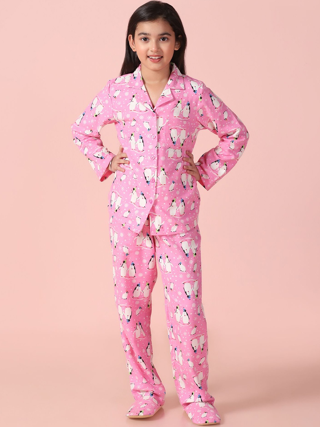 

PICCOLO Girls Printed Lapel Collar Night Suit With Slipper, Pink