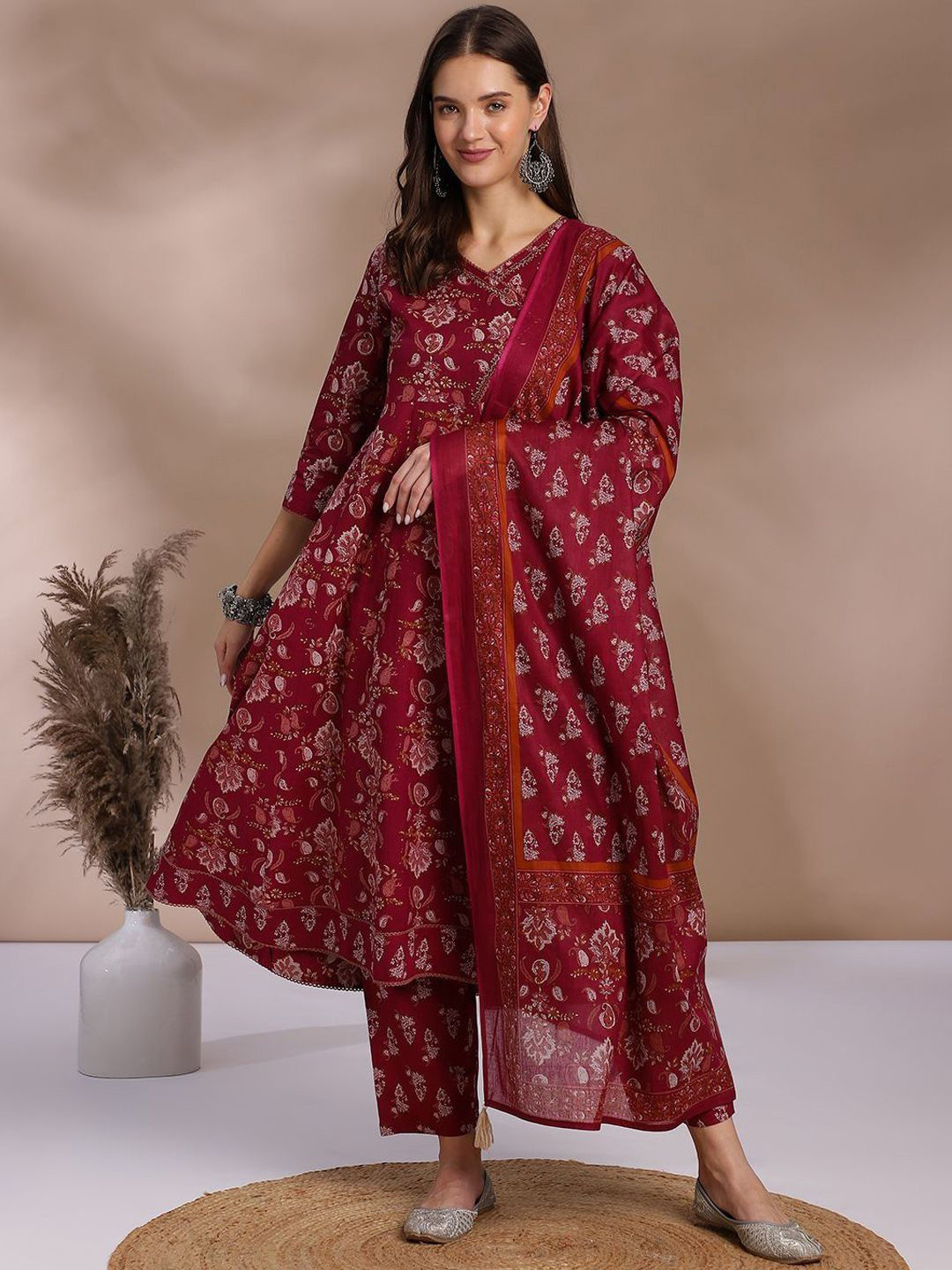 

GEKHA Floral Printed Angrakha Aari Work Anarkali Kurta With Trousers & Dupatta, Maroon