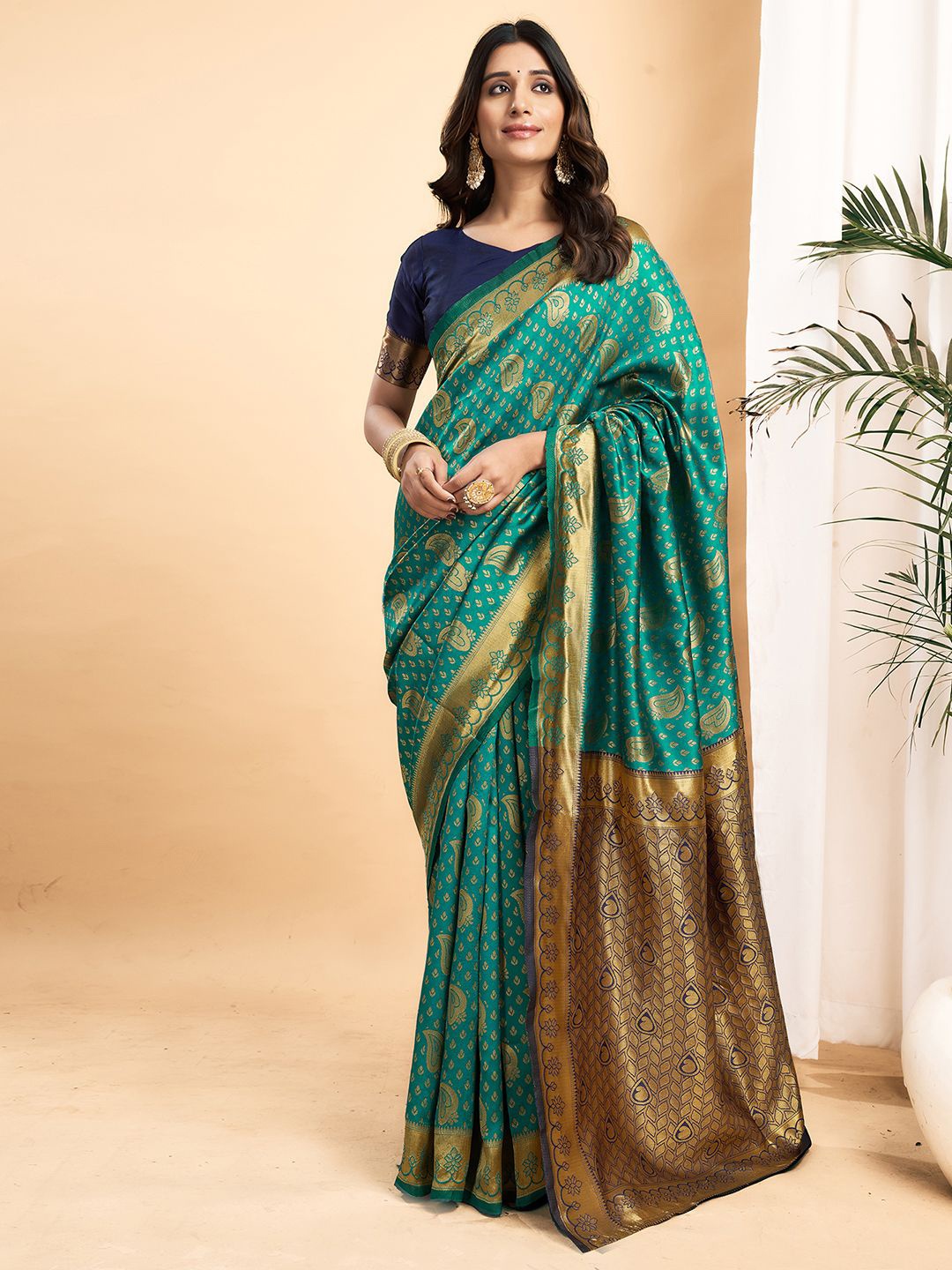 

KALINI Woven Design Zari Banarasi Saree, Blue